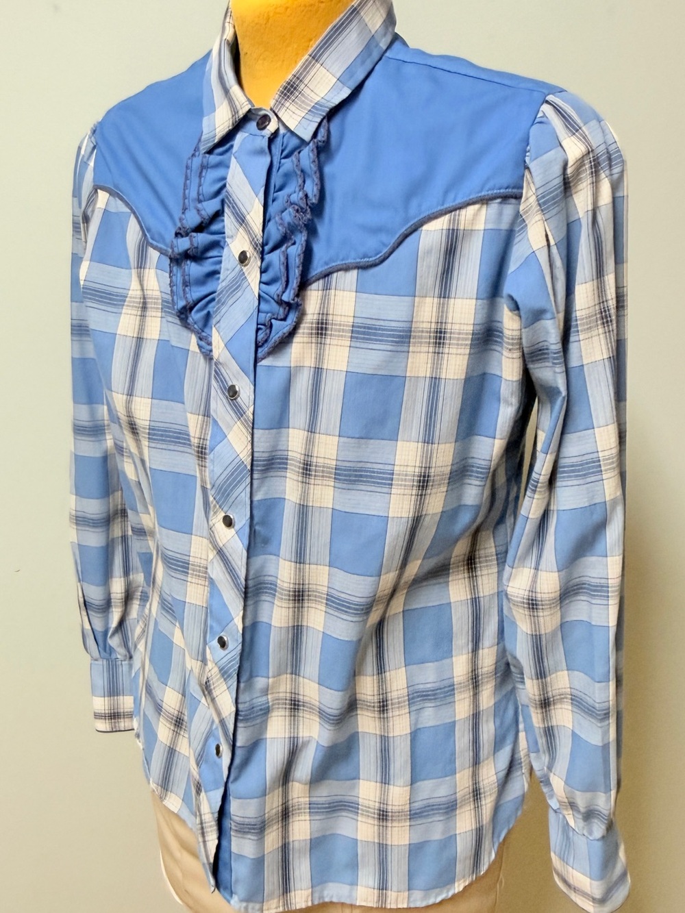 Vintage Kenny Rogers Brand Blue and White Plaid Western Ruffle Button-Down Shirt